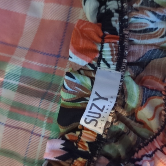 Shirt - Picture 2 of 2